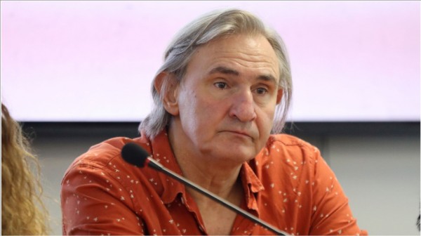 Ακης Σακελλαρίου: Αυτή είναι η κούκλα κόρη του ηθοποιού (pics)