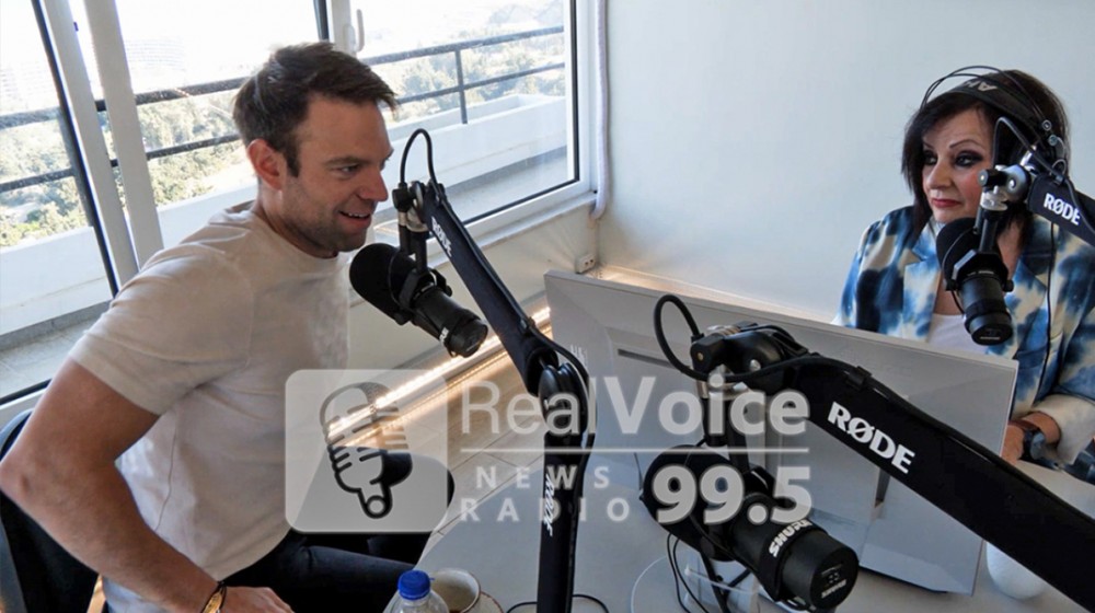 ΣΤΕΦΑΝΟΣ ΚΑΣΣΕΛΑΚΗΣ: Ο τσακωμός με τη δημοσιογράφο σε ραδιοφωνική συνέντευξη και η αποχώρηση από το στούντιο (Video)