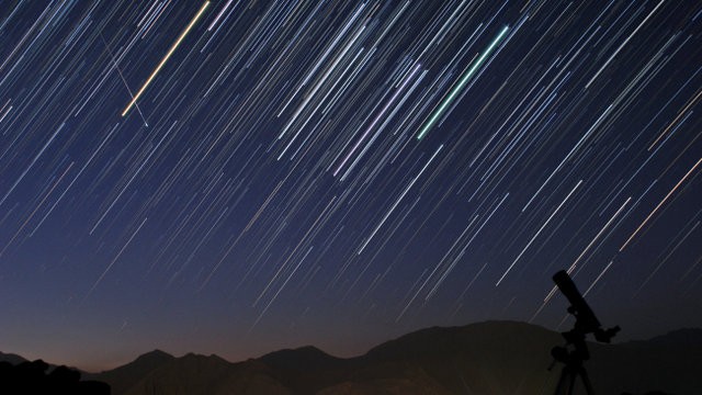 Ορατά τα πεφταστέρια του Αυγούστου μέχρι τα ξημερώματα της Δευτέρας