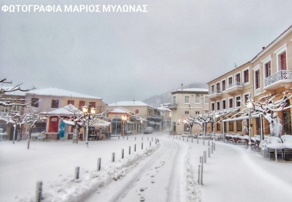 ΚΑΚΟΚΑΙΡΙΑ ΕΛΠΙΣ ΔΗΜΟΣ ΚΥΜΗΣ-ΑΛΙΒΕΡΙΟΥ: Η χιονόπτωση τούς βρήκε προετοιμασμένους