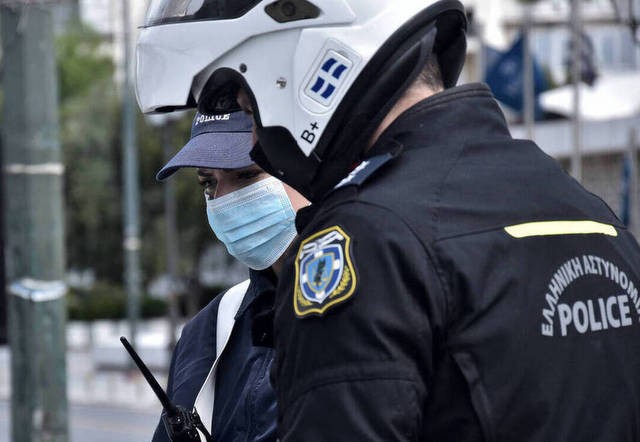 56χρονος οδηγός καταδίωκε τον ...κορωνοϊό στο κέντρο του Βόλου