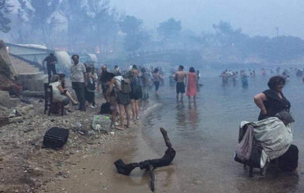ΧΑΛΚΙΔΑ: Οι δάσκαλοι μαζεύουν φάρμακα και τρόφιμα για τους πληγέντες της Αττικής