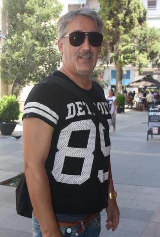 Άφησε μουσάκι ...καλλιτεχνικό