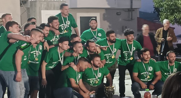 AKΡΑΤΗΤΟΣ ΚΕΧΡΙΩΝ: Δύναμη το παρελθόν και οδηγός το μέλλον