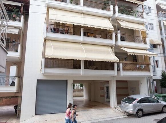 Στραγγάλισε την 7χρονη κόρη του 48χρονος αστυνομικός