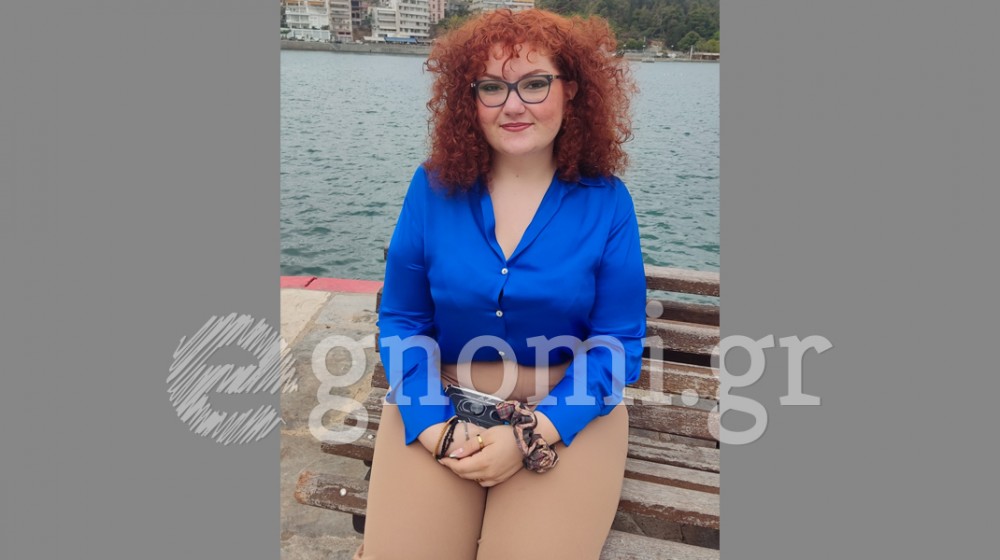 ΧΑΡΟΥΛΑ ΠΑΓΩΝΑ: Η νεαρή δημοσιογράφος ανυπομονεί να επιστρέψει στη Χαλκίδα