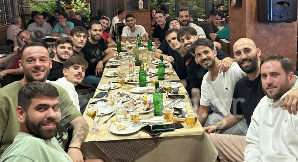 ΑΗΤΤΗΤΟΙ ΝΤΑΜΠΛΟΥΧΟΙ: Ξανάσμιξαν και θυμήθηκαν την ξέφρενη πορεία με τον ΑΟ Νέας Αρτάκης