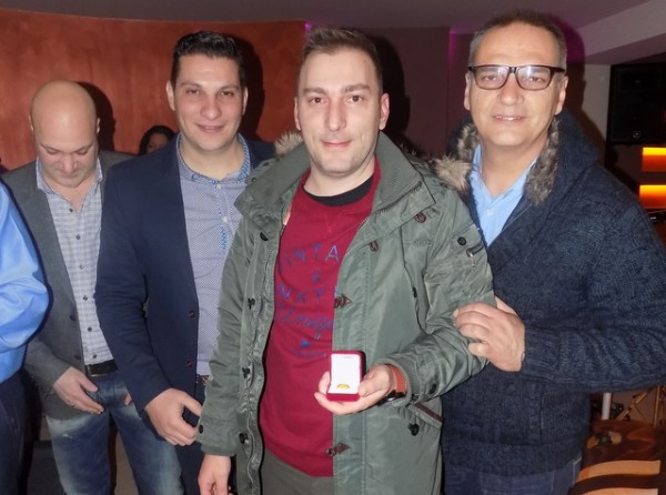 Ο Αντώνης έφυγε με χρυσή λίρα από την γιορτή