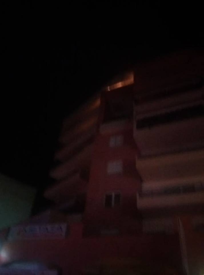 ΧΑΛΚΙΔΑ: Φωτιά σε πολυκατοικία στην οδό Νεοφύτου
