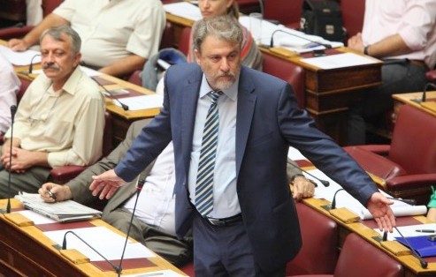 Είστε η Νάντια Κομανέτσι με μούσι