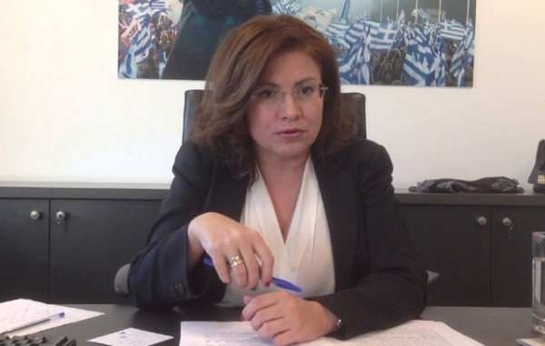 Εξώδικο της Μαρίας Σπυράκη στον Πάνο Καμμένο