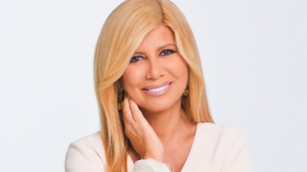 Ζήνα Κουτσελίνη: Εχω μειώσει το στήθος μου γιατί ήταν μπαμπάτσικο - Με κοιτούσαν πρώτα εκεί και με ενοχλούσε