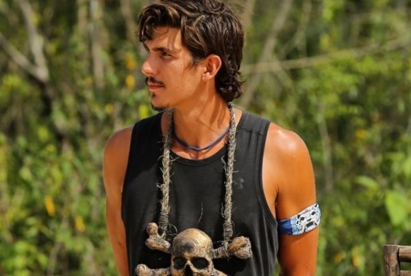 SURVIVOR: Αποχώρησε ο Παύλος Γαλακτερός (VIDEO)