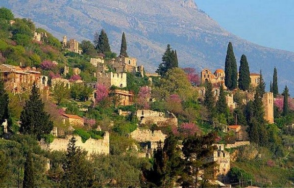 Από το Βασιλικό στο Μυστρά για να δουν την καστροπολιτεία