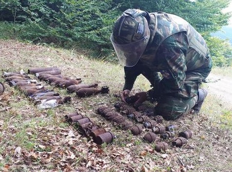 Ο Στρατός εξουδετέρωσε 34 νάρκες, 46 βλήματα και 21 χειροβομβίδες τον Ιούλιο