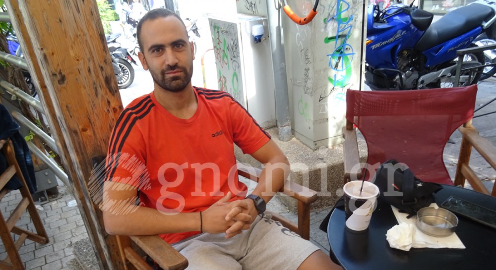 Ο Αντώνης Καπνίσης επιμένει ...καλοκαιρινά