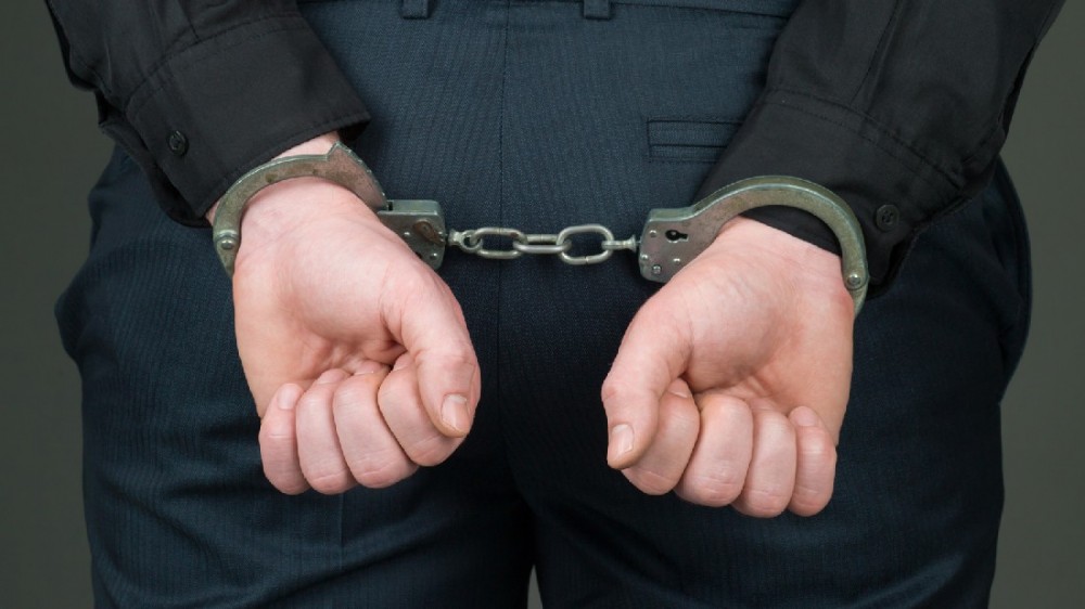 ΚΥΜΗ ΕΥΒΟΙΑ: Συνελήφθη φυγόποινος με καταδίκη για απάτη κατ΄ εξακολούθηση