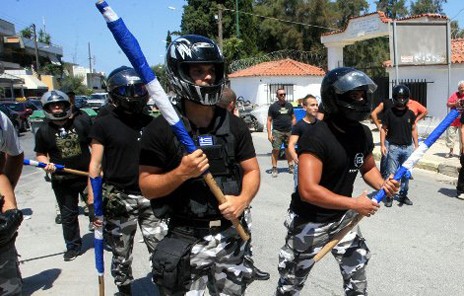 ΧΑΛΚΙΔΑ: Συνελήφθησαν τρεις Χρυσαυγίτες