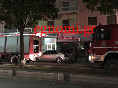 Φλόγες ξεπήδησαν σε καφε - ουζερί της Χαλκίδας