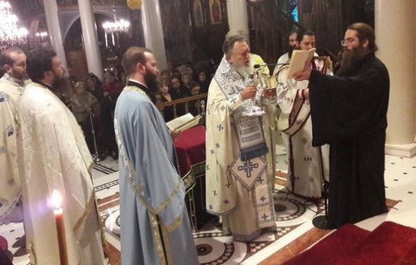 ΧΑΛΚΙΔΑ: Αρχαιοπρεπής θεία λειτουργία στον ιερό ναό Αγίου Δημητρίου