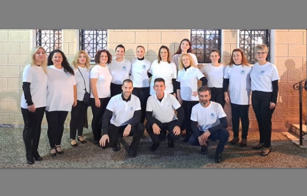 ΜΠΑΤΑΡΙΑΣ ΧΑΛΚΙΔΑΣ: Η ομάδα της Λαογραφικής Εστίας Εύβοιας ξεσήκωσε τον κόσμο για να χορέψει