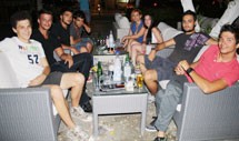Κι όμως αυτή είναι μια νορμάλ έξοδος για ποτό