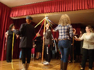 Ροκ γαϊτανάκι στο Γυμνό του Δήμου Ερέτριας