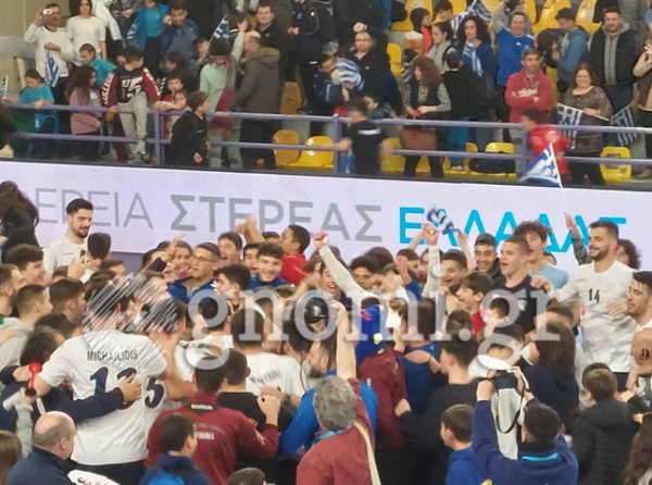 ΕΛΛΑΔΑ-ΒΕΛΓΙΟ ΧΑΝΤΜΠΟΛ: Ο κόσμος της Χαλκίδας έσπρωξε την Εθνική στη μεγάλη νίκη (Video)