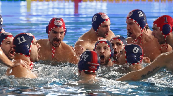 Στο κολυμβητήριο Χαλκίδας η προετοιμασία του Ολυμπιακού για το Final 4 του Champions League!