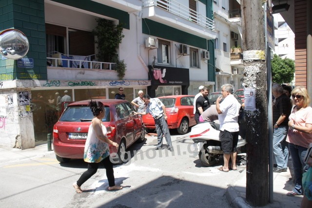 Χαλκίδα: Οδηγός ΙΧ παρέσυρε δικυκλιστή και τον έστειλε στο νοσοκομείο