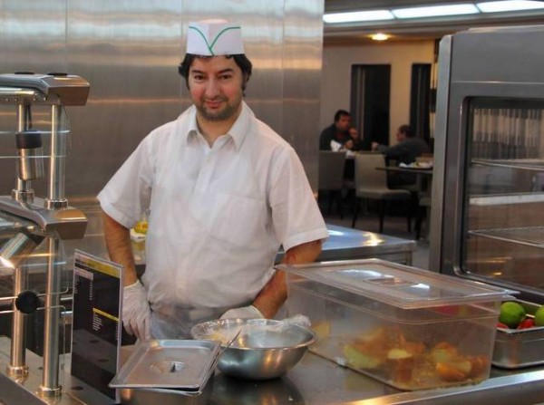 ΟΑΕΔ: Πιλοτικό πρόγραμμα κατάρτισης για μάγειρες