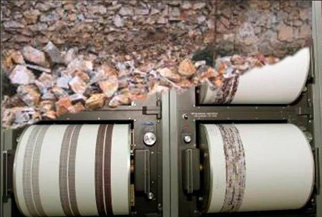 Ψαχνά: Τοίχος πλάκωσε δύο οικοδόμους