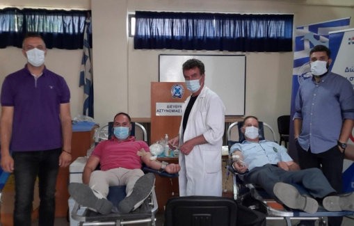 ΧΑΛΚΙΔΑ: Οι αστυνομικοί έδωσαν αίμα για τη νεοσύστατη Τράπεζα Αίματος της Ένωσης Αστυνομικών Υπαλλήλων Ευβοίας
