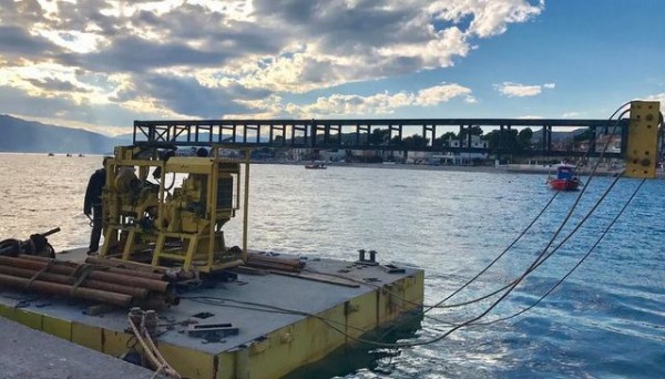 ΛΙΧΑΔΑ: Ξεκίνησαν οι γεωτρήσεις για να δημοπρατηθεί λιμενικό έργο