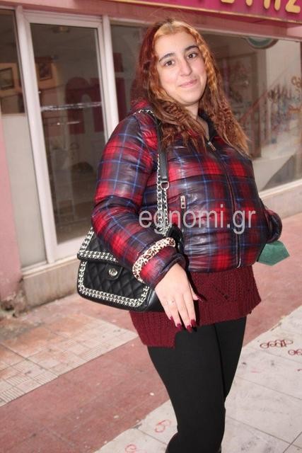 Το νύχι κάνει τη διαφορά για τη Μαρία!