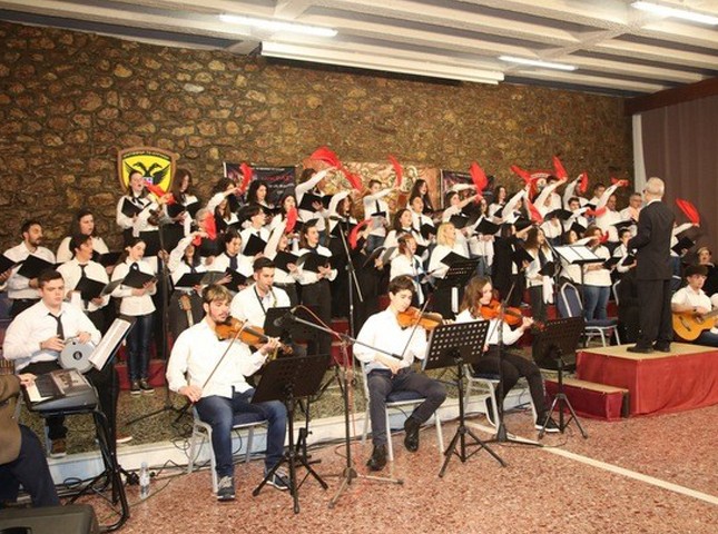 ΧΑΛΚΙΔΑ: Λαμπρή εκδήλωση από την Χορωδία-Ορχήστρα Νέων της Μητρόπολης (φωτό)