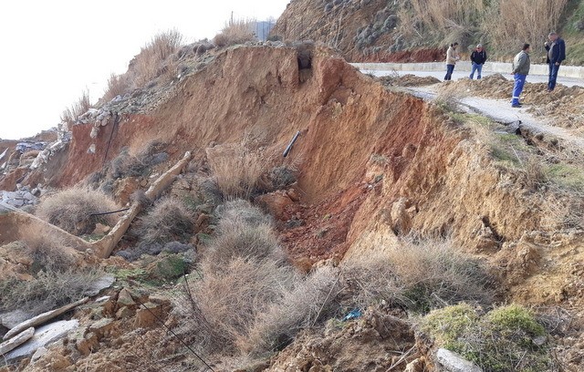 ΣΚΥΡΟΣ: Κλείνει ο δρόμος Σκύρος -Λιναριά στη θέση Μπασάλες μέχρι τον Μάιο