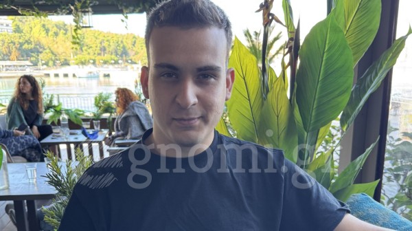 Ο Βαγγέλης εξηγεί γιατί είναι ενθουσιασμένος αυτές τις μέρες