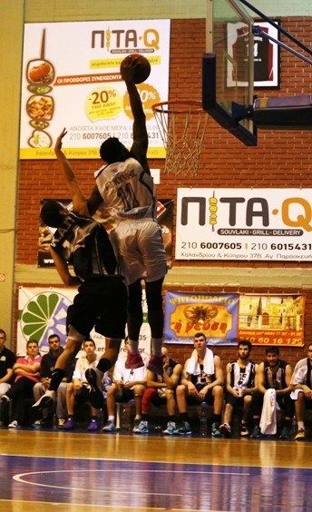 Η Κύμη ακόμη πιο ψηλά από το Φάρο