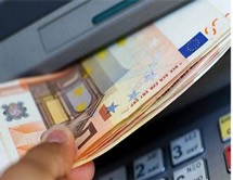 Πού ψηφίστηκε ο κατώτατος μηνιαίος μισθός 3.800 ευρώ;