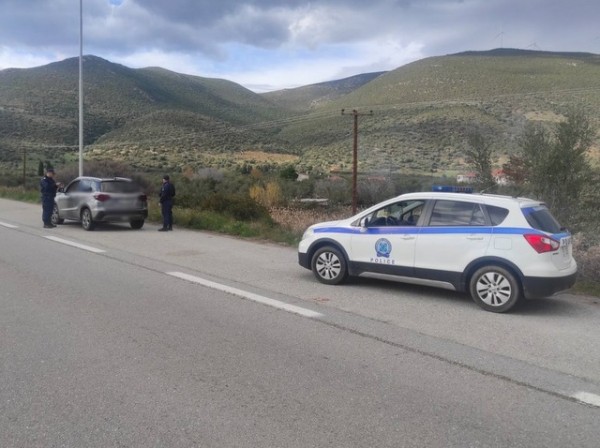 Έντεκα συλλήψεις στην Εύβοια σε αστυνομική επιχείρηση την Τρίτη