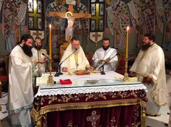 ΧΑΛΚΙΔΑ: Αγρυπνία και αρχαιοπρεπής θεία λειτουργία στον Άγιο Δημήτριο