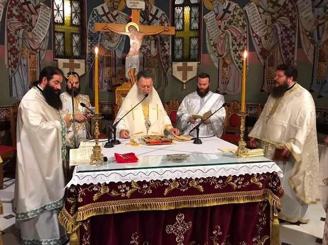 ΧΑΛΚΙΔΑ: Αγρυπνία και αρχαιοπρεπής θεία λειτουργία στον Άγιο Δημήτριο