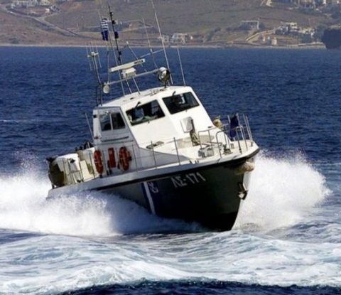 Κυβερνήτης και επιβάτης έπεσαν από σκάφος - Υπό την επήρεια αλκοόλ η γυναίκα χειριστής