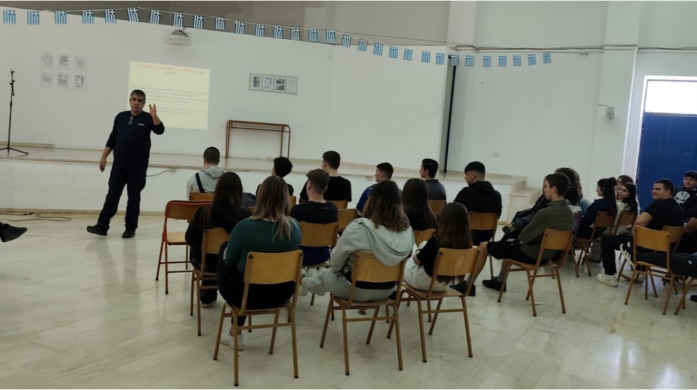 Μάθημα Ζωής για την Οδική Ασφάλεια στο 1ο ΕΠΑΛ Μαντουδίου