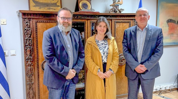 ΒΑΓΓΕΛΗΣ ΚΥΡΙΑΖΟΠΟΥΛΟΣ: Δεσμεύτηκε για χρηματοδότηση μελετών για την Παραλία Κύμης