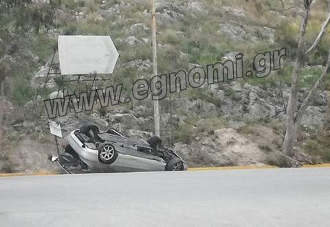 ΛΑΜΨΑΚΟΣ:  Φαντομάς ο οδηγός του τουμπαρισμένου ΙΧ