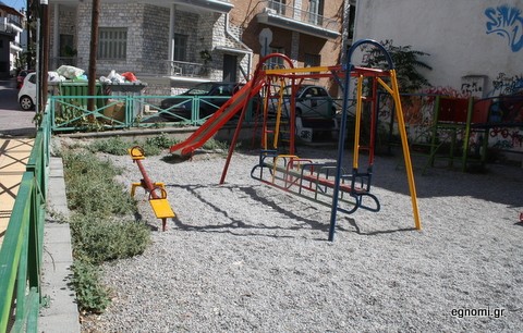 Βρέθηκαν λεφτά για τις παιδικές χαρές του Δήμου Χαλκιδέων