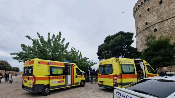 Άνδρας έπεσε από τον Λευκό Πύργο και σκοτώθηκε