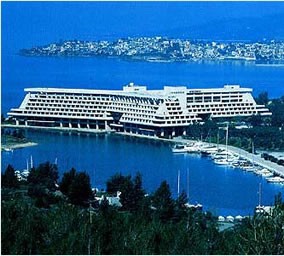 Κλειστό για ...χειμώνα το Πόρτο Καρράς